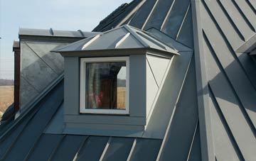 metal roofing Troopers Inn, Pembrokeshire